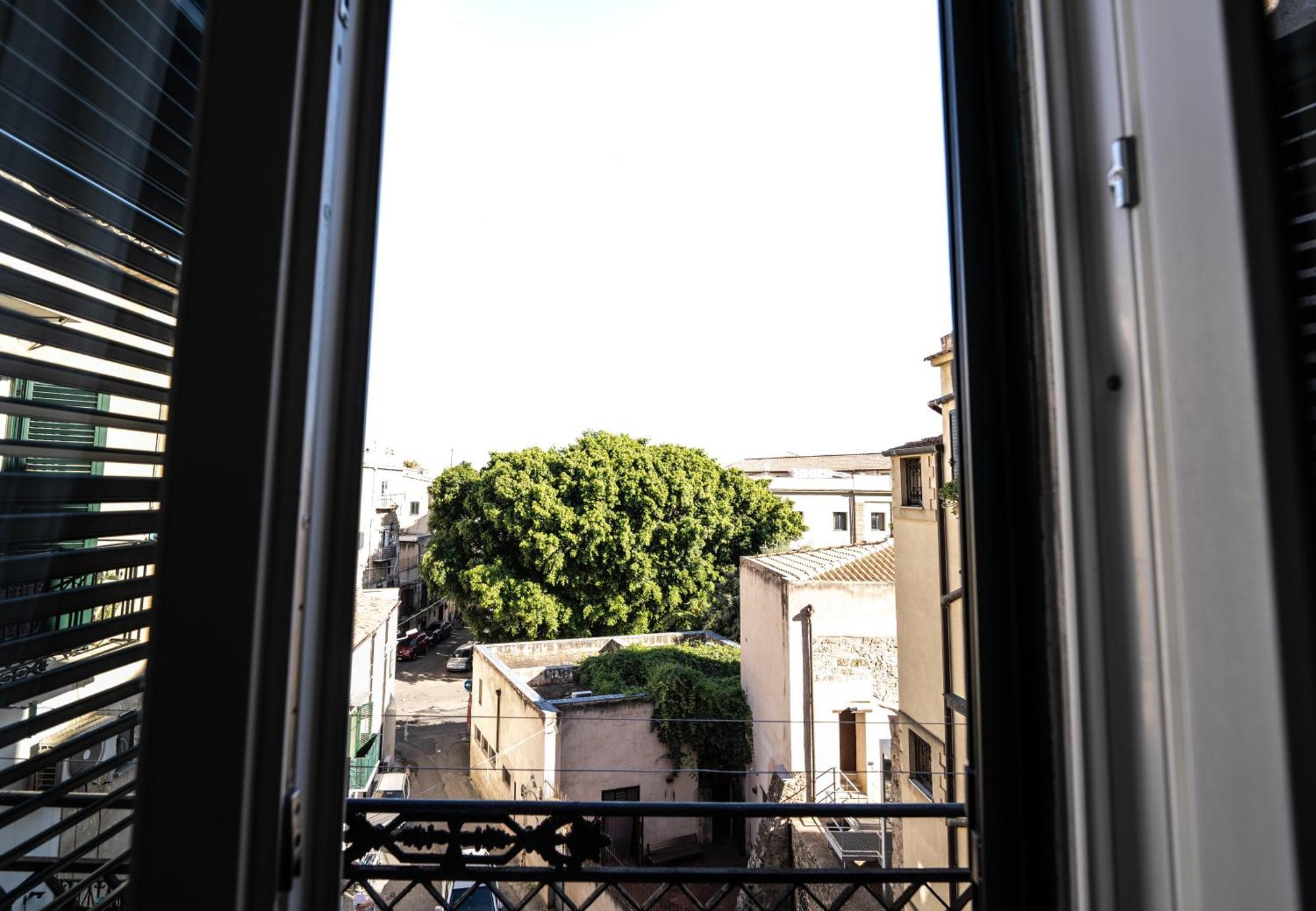 Maison D'Art Orleans パレルモ エクステリア 写真